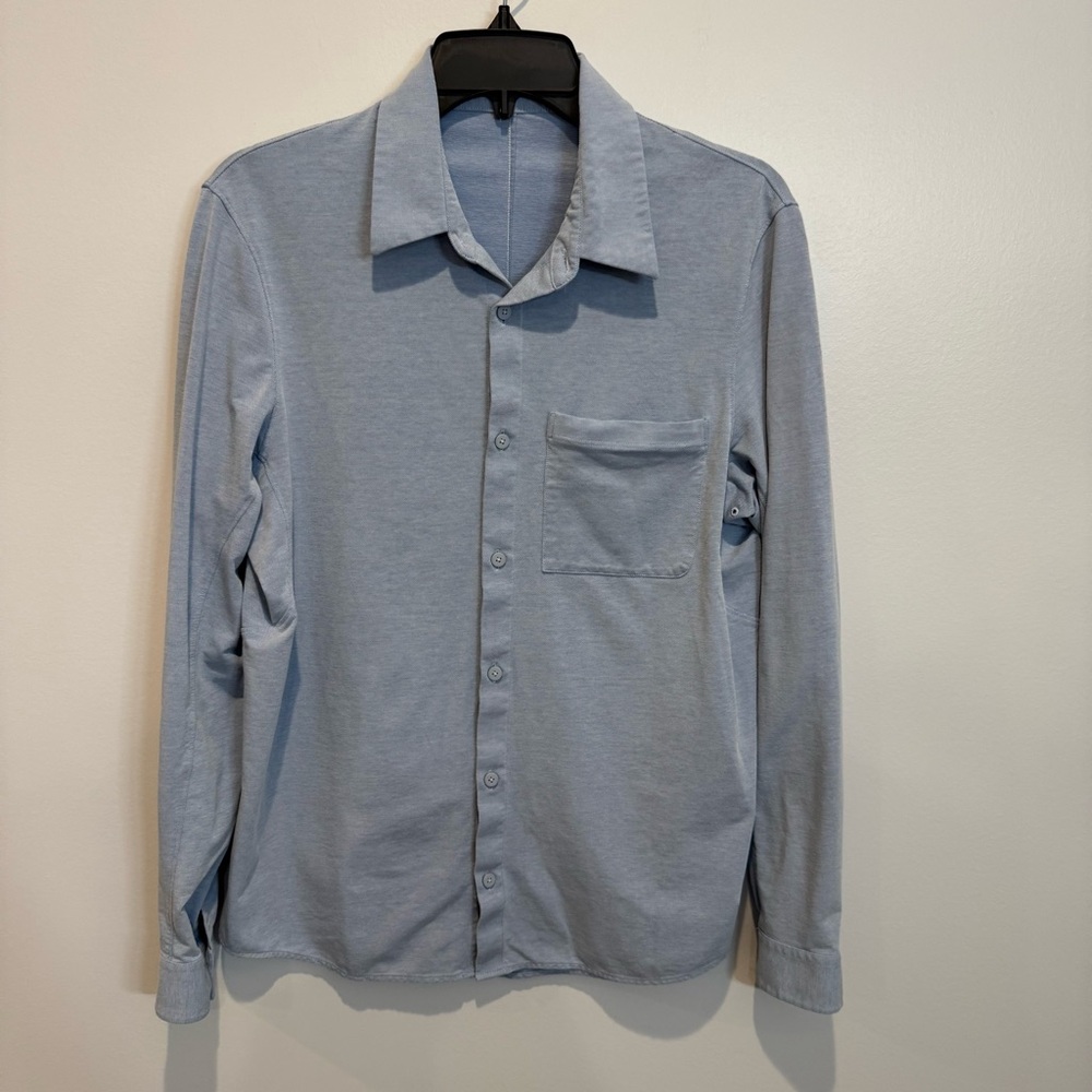 Lululemon Men's Commission Oxford LS Button Down Blue Shirt